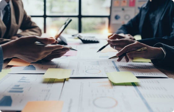 OJTや定例ミーティングでノウハウを習得